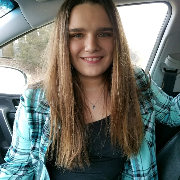 Meet your Posher, Donna - Picture 1 of 1